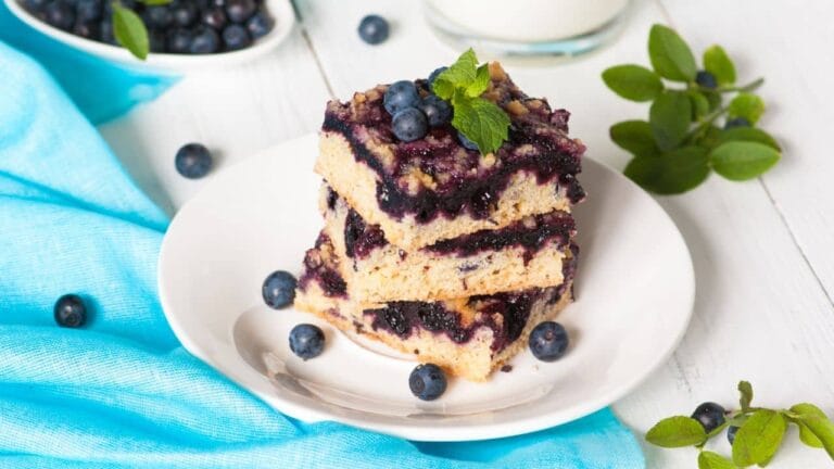 Blueberry Crumble Dish