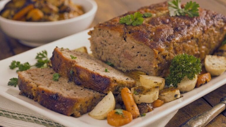 Delicious and easy Lipton onion soup meatloaf, a perfect comfort food classic.